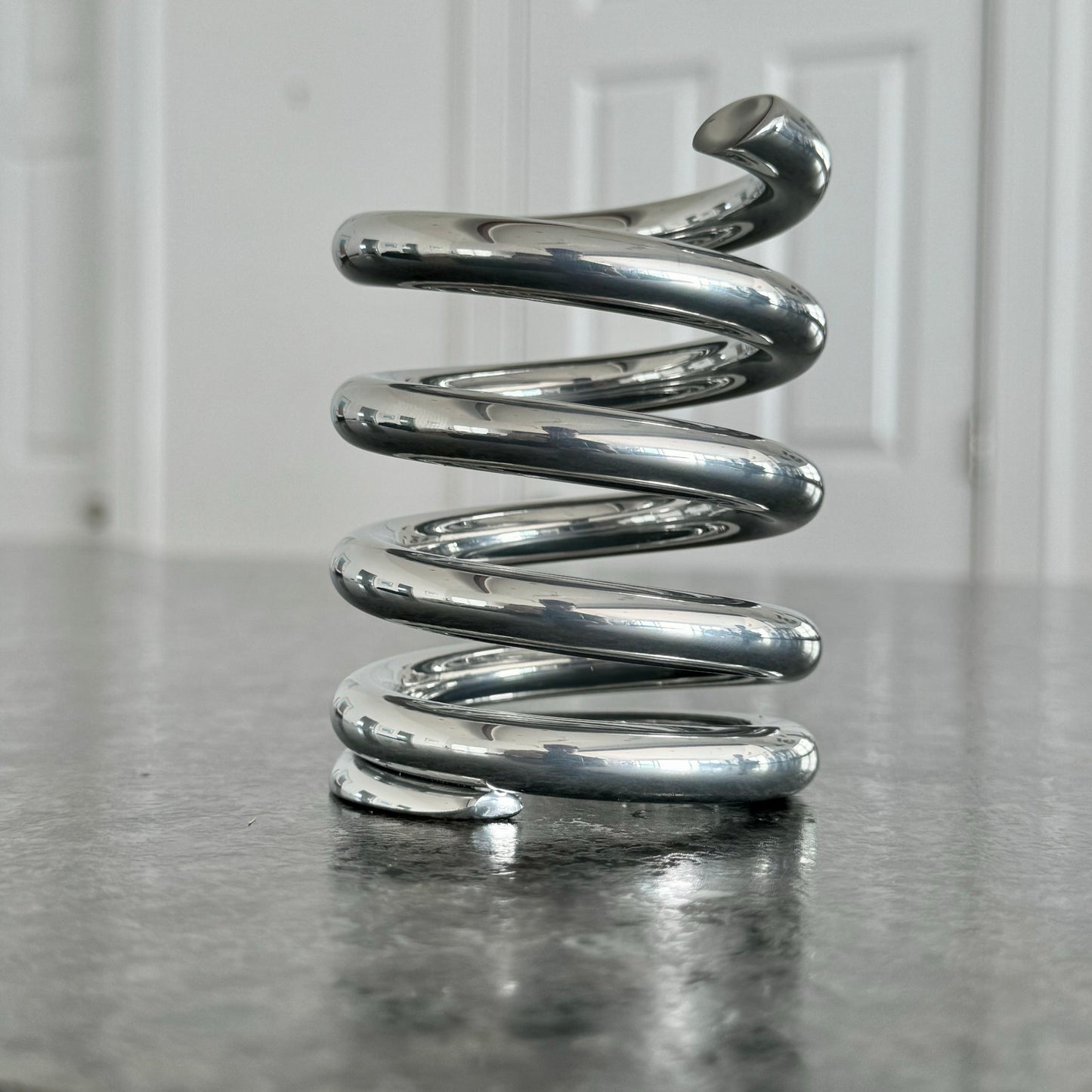 Spring Powder Coated Aviation Art Modern Mid Century Pencil Pen Holder (3-3/4 Inches)