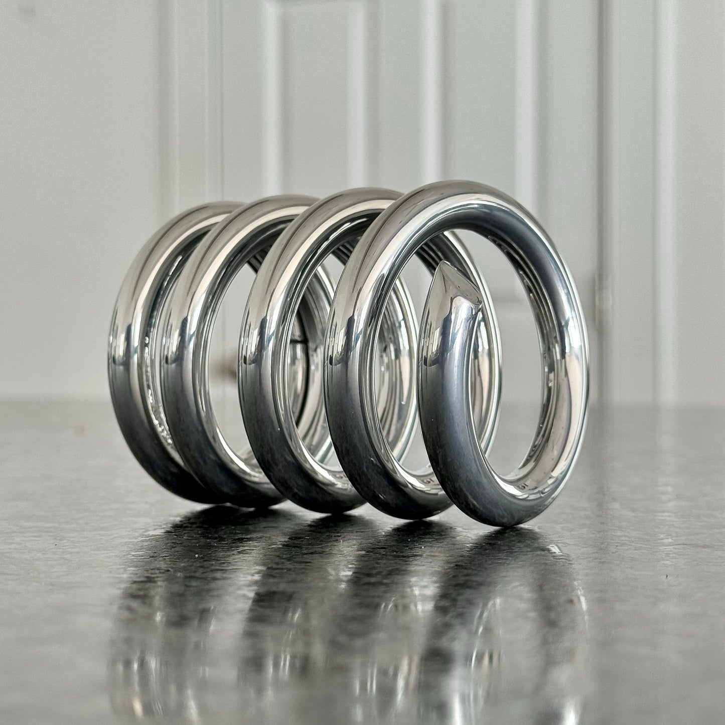 Spring Powder Coated Aviation Art Modern Mid Century Pencil Pen Holder (3-3/4 Inches)