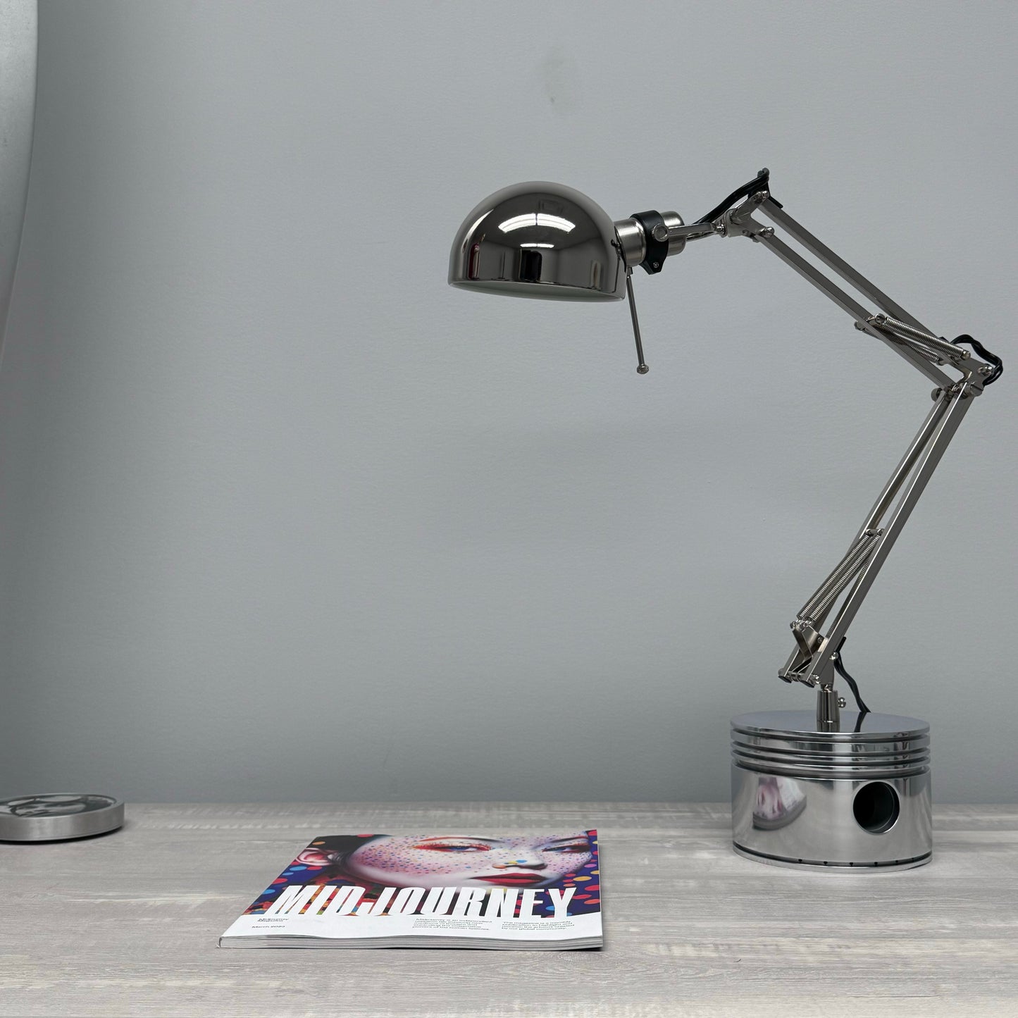 1940's Pratt & Whitney WWII R-2800 Corsair F4U Corsair Airplane Polished Chrome Radial Engine Piston Desk Task Lamp