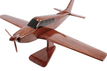 Beechcraft Bonanza Straight-Tail